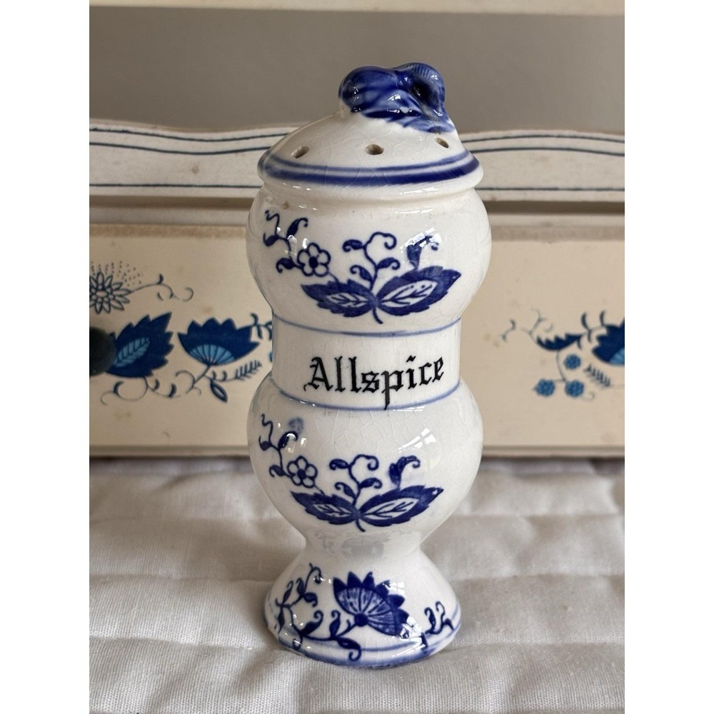 1950s Arnart Blue Onion Porcelain Spice Jars with Wooden Wall Rack & Drawers - Picture 13 of 16